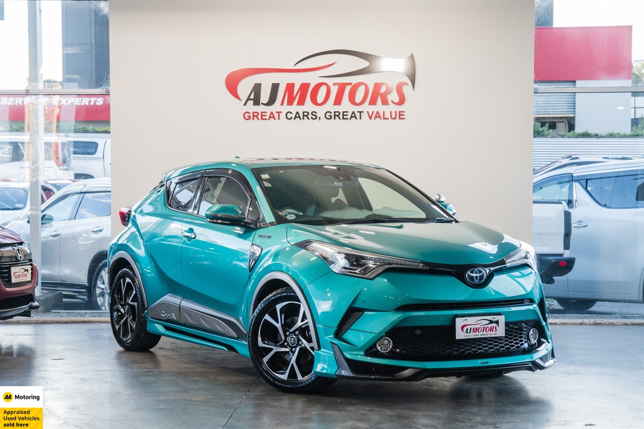 AJ Motors 2017 Toyota C-HR G HYBRID 